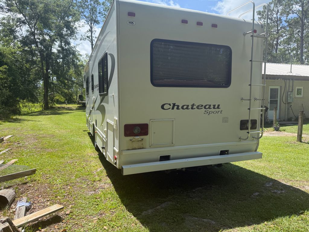 2006 Four Winds Chateau Sport 29R - National Vehicle