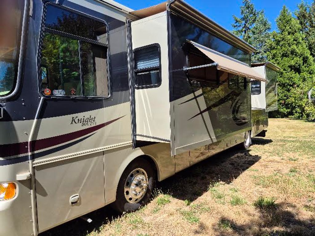 2005 Monaco Knight 38PST - National Vehicle