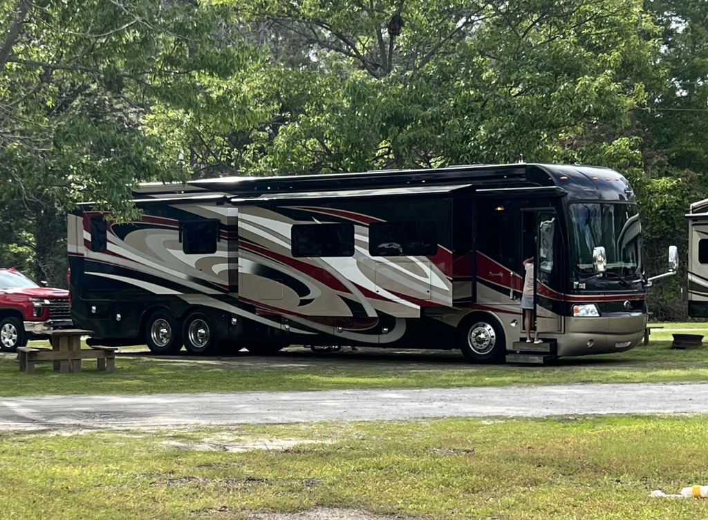 2012 Monaco Dynasty Palace - National Vehicle