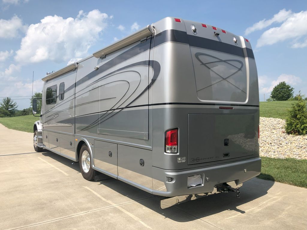 専用③ 2013 Dynamax Dynaquest 360XL - National Vehicle