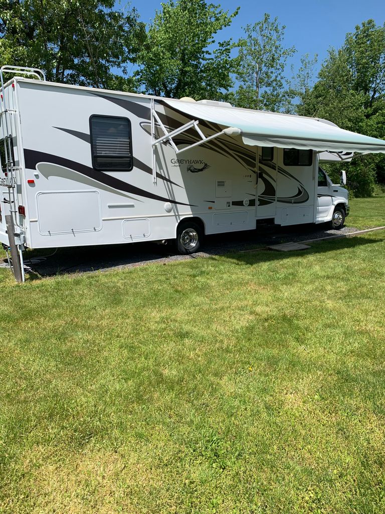 2011 Jayco Greyhawk 31DS - National Vehicle