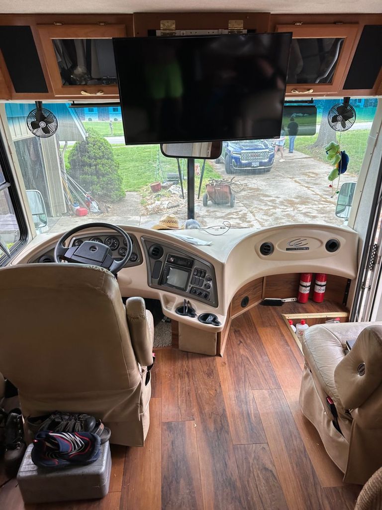 2002 Coachmen Cross Country Elite 370DS - National Vehicle
