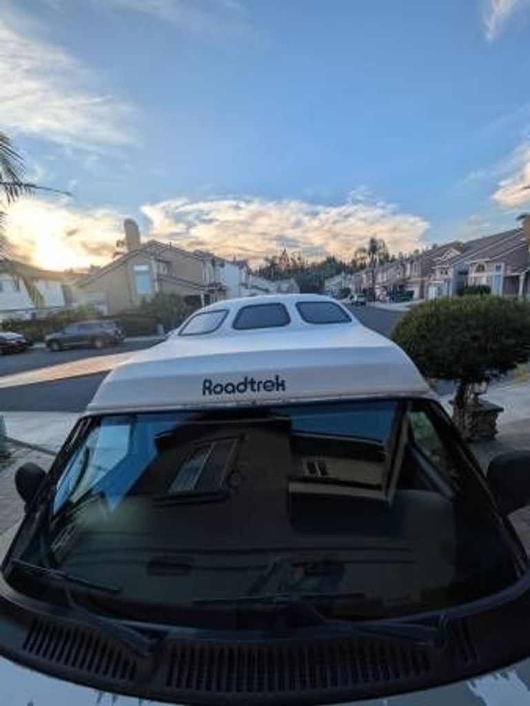 専用4 2002 Roadtrek Popular 170 - National Vehicle