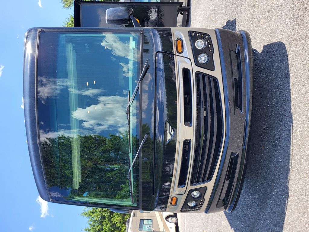 2017 Fleetwood Bounder 35K - National Vehicle