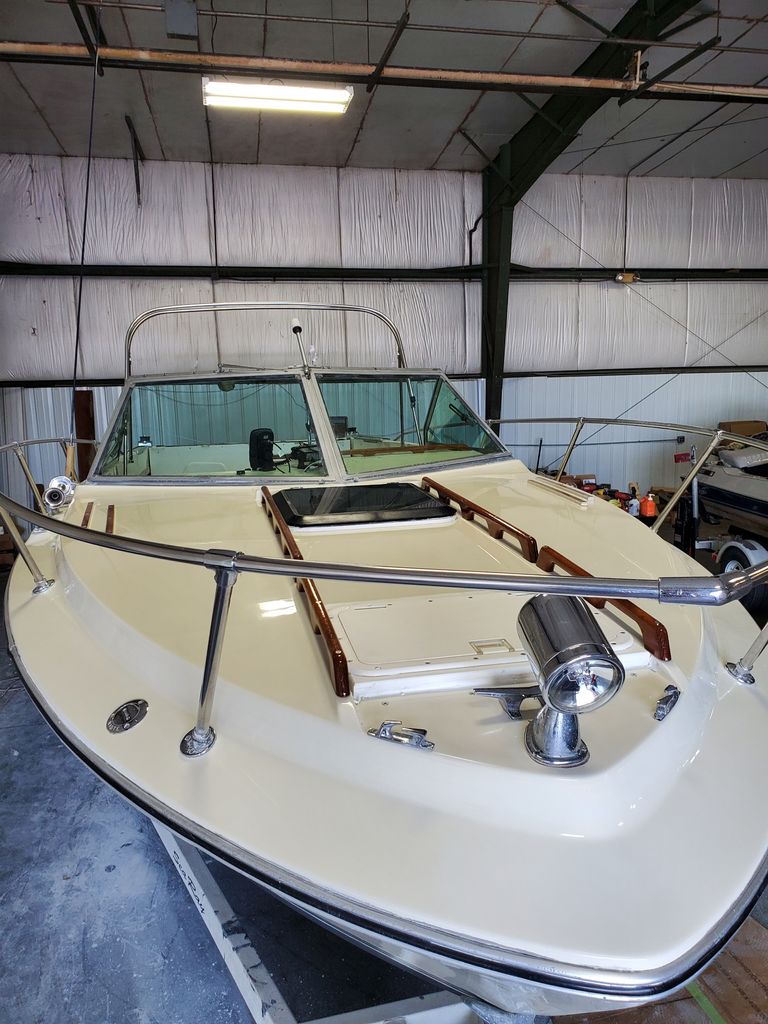 1977 Sea Ray 240 - National Vehicle