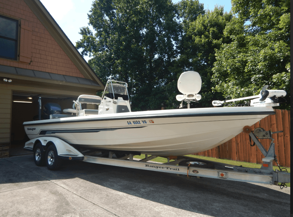 2008 Ranger 2400 - National Vehicle