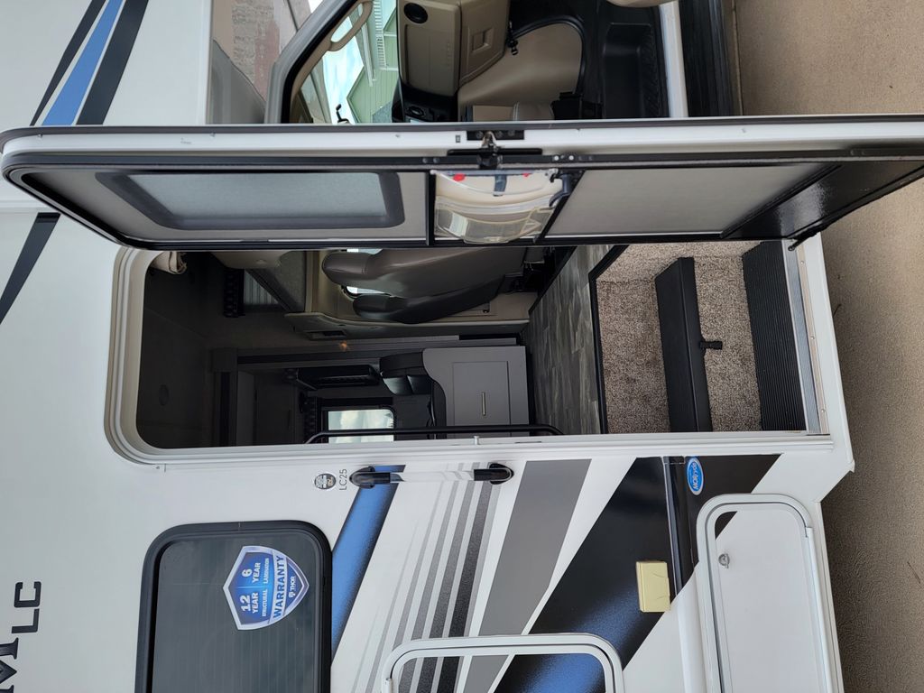 2022 Thor Motor Coach Quantum LC25 - National Vehicle