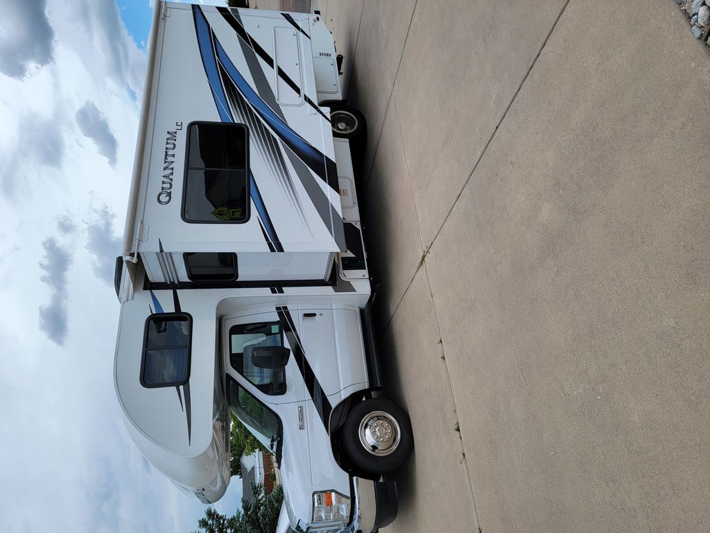 2022 Thor Motor Coach Quantum LC25 - National Vehicle