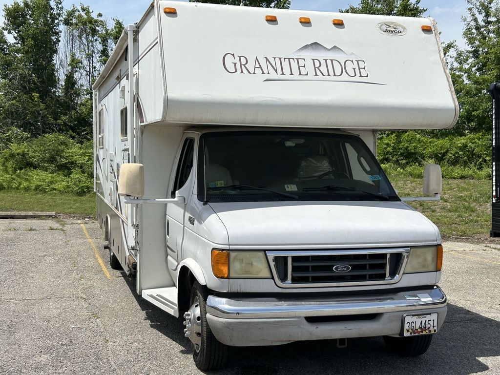 レイ 2004 Jayco Granite Ridge 3100SS - National Vehicle