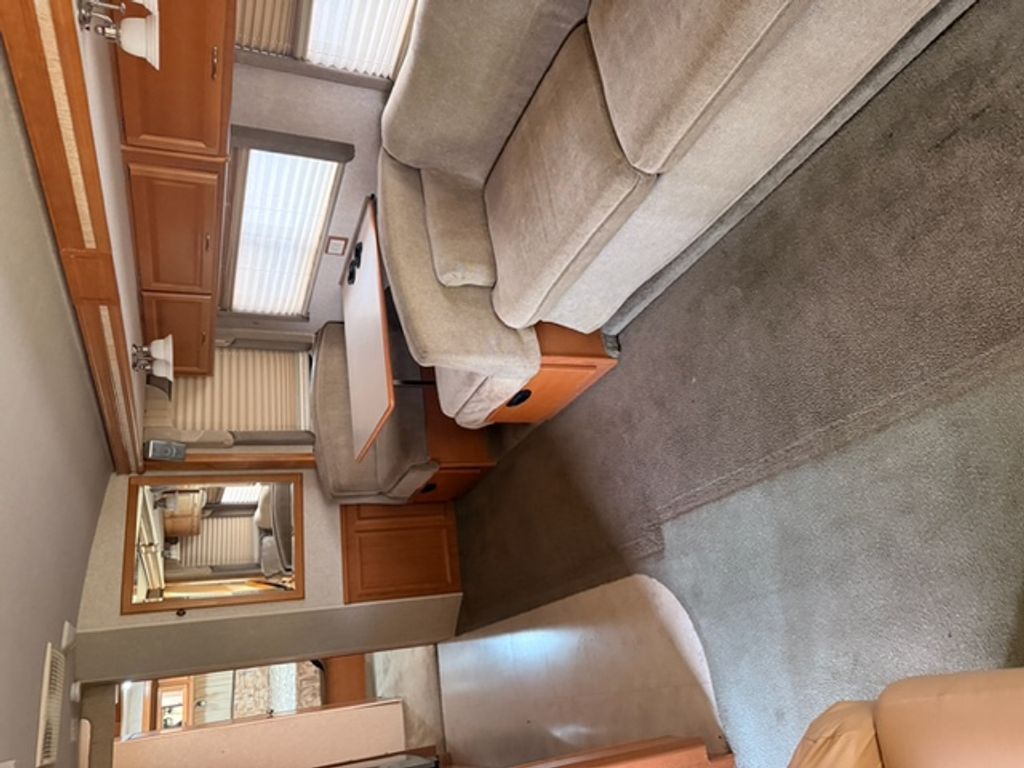 2000 Fleetwood Southwind 36T - National Vehicle