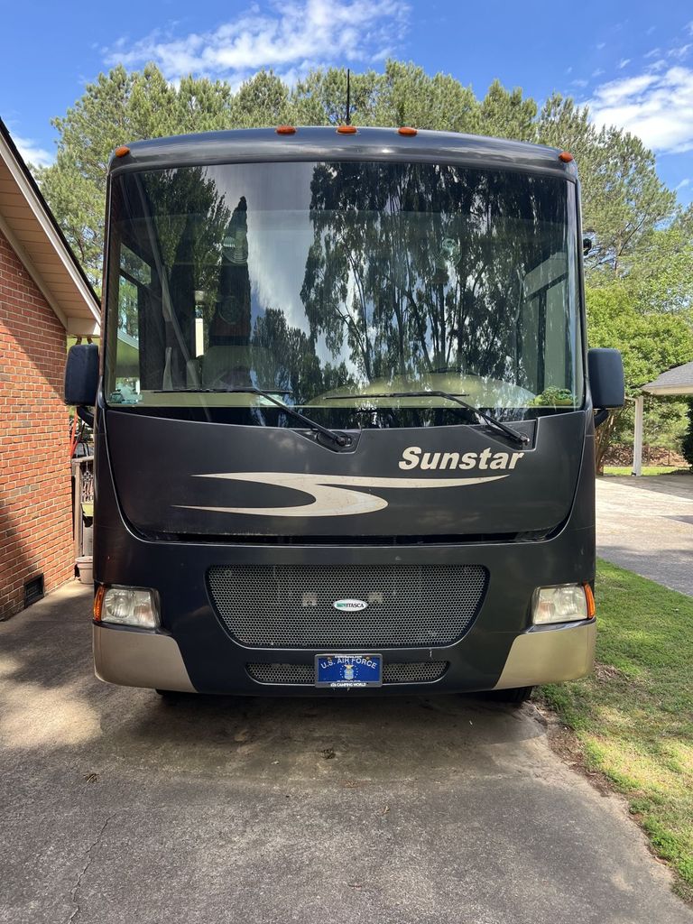 2012 Itasca Sunstar 26P - National Vehicle