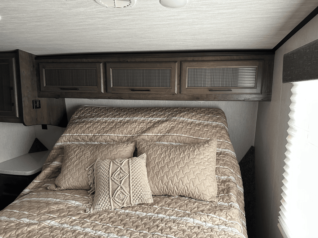 2019 Heartland Cyclone 3600 - National Vehicle