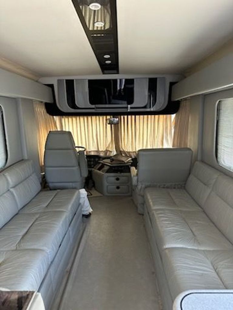 1994 Newell Coach - National Vehicle