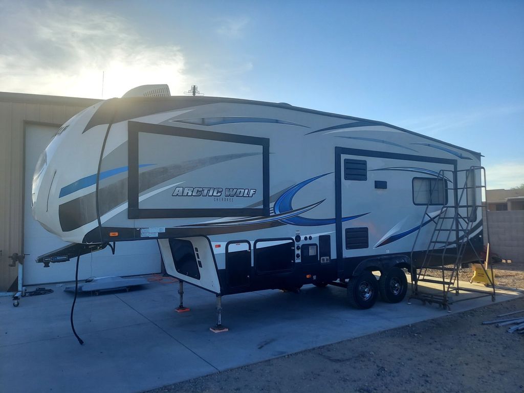 2018 Forest River Cherokee Arctic Wolf 285DRL4 - National Vehicle