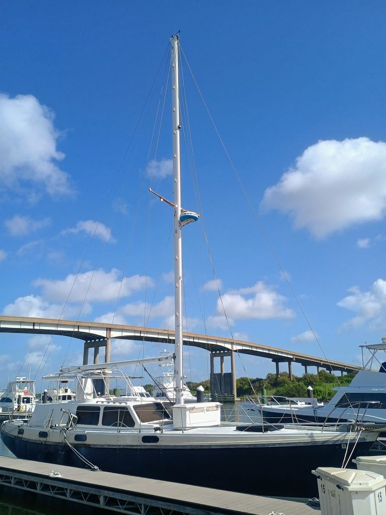 1973 Columbia 45 EV-Ready Blue Water Cruiser - National Vehicle