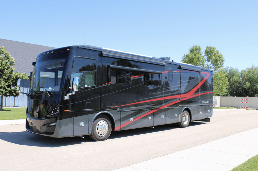 2022 Tiffin Motorhomes Phaeton 37BH - National Vehicle