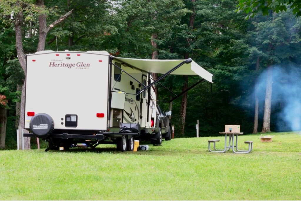 2018 Forest River Wildwood Heritage Glen Lite 24BHHL - National
