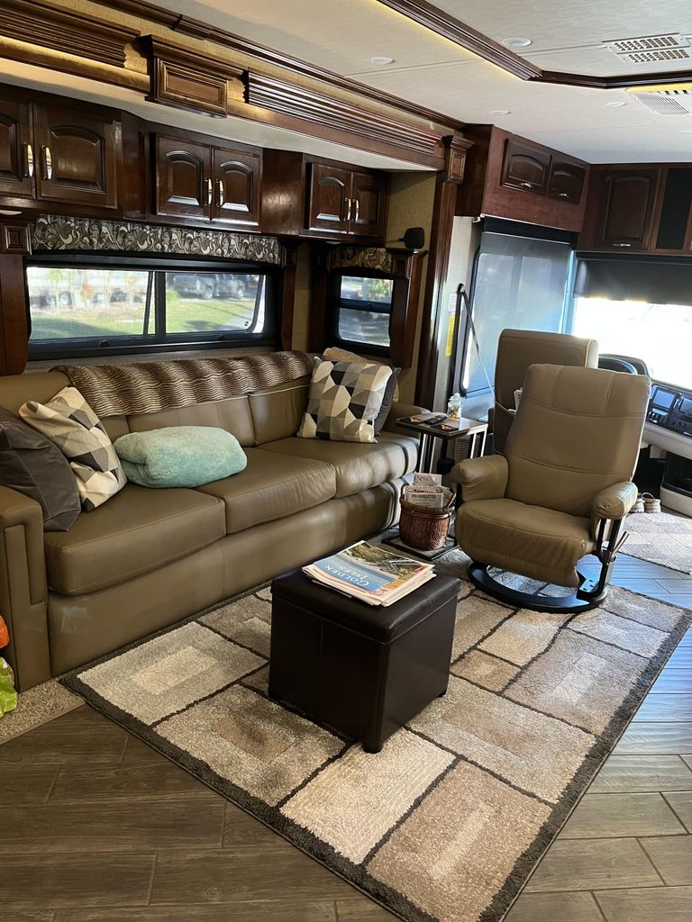 2018 Holiday Rambler Endeavor XE 39F - National Vehicle