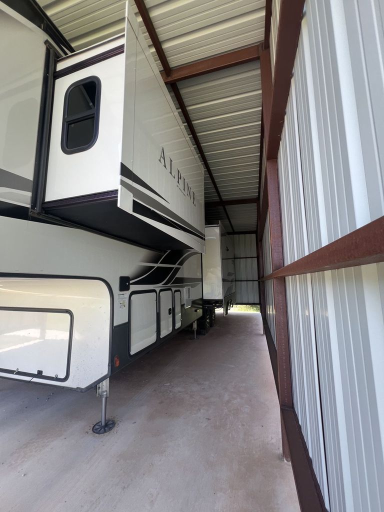 2021 Keystone Alpine 3120RS - National Vehicle