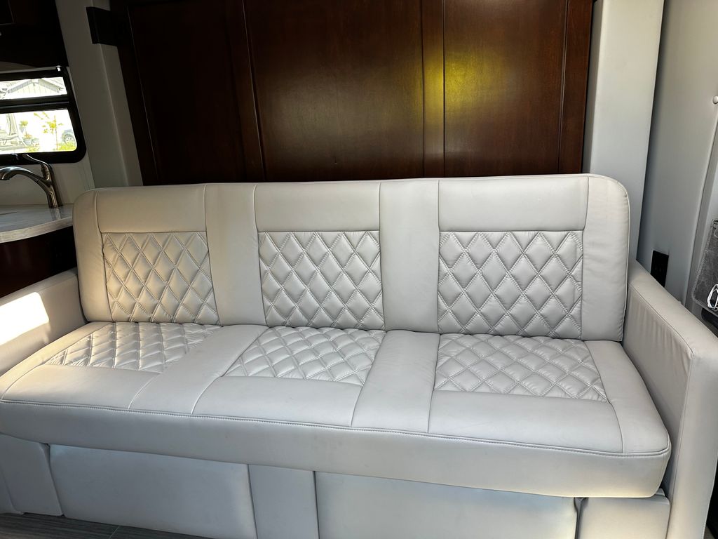 2023 Regency Ultra Brougham 25MB - National Vehicle