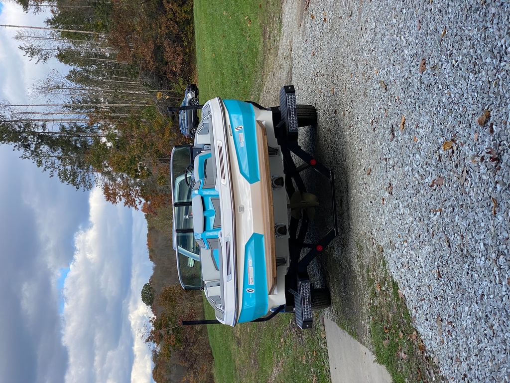 2021 MasterCraft ProStar 22 - National Vehicle