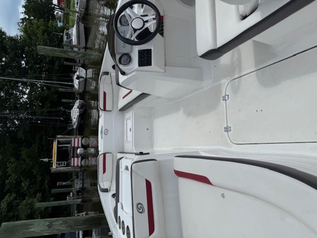 2022 Hurricane SS 205 OB - National Vehicle
