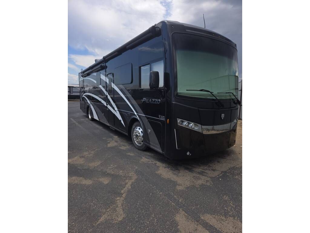 2019 Thor Motor Coach Palazzo 37.4 - National Vehicle