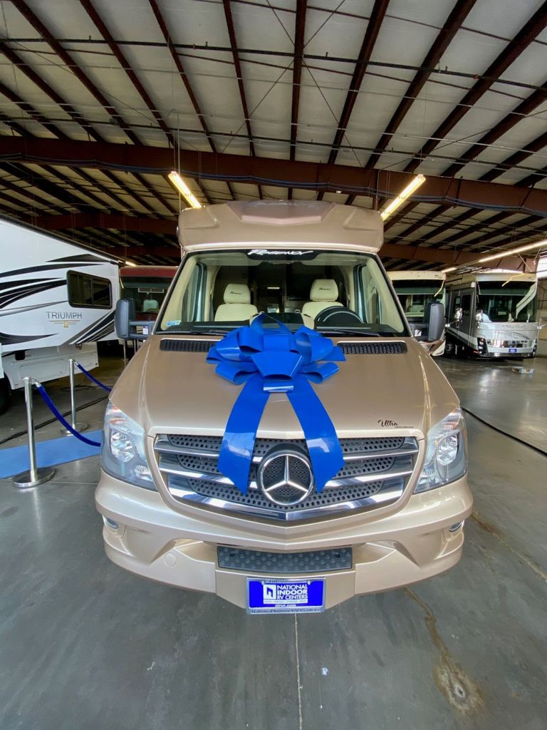 2020 Regency Ultra Brougham 25TB - National Vehicle