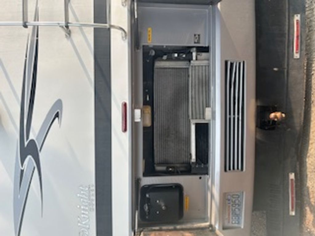 2002 Monaco Knight 36PST - National Vehicle