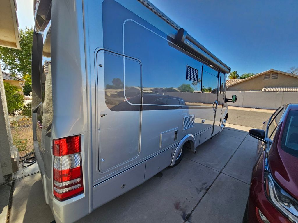 2022 Regency Ultra Brougham 25MB - National Vehicle