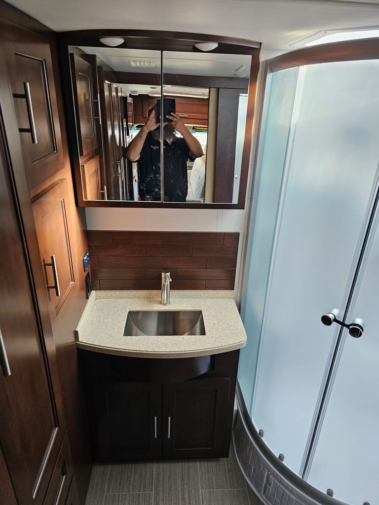 2022 Regency Ultra Brougham 25MB - National Vehicle