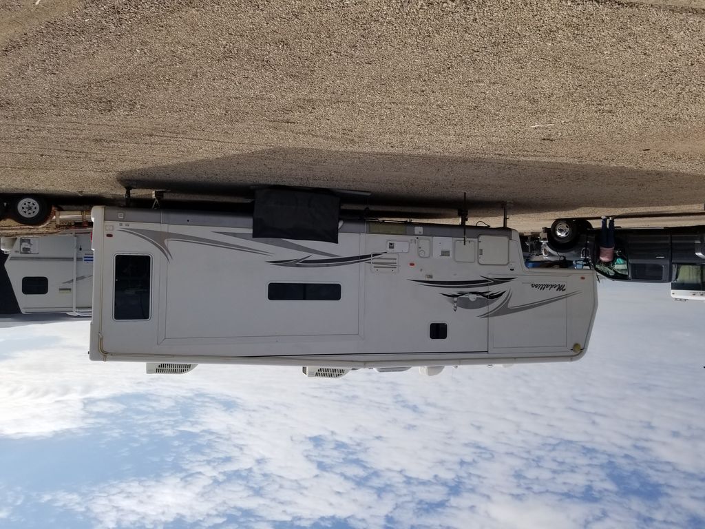 2007 McKenzie Medallion 355SKT - National Vehicle