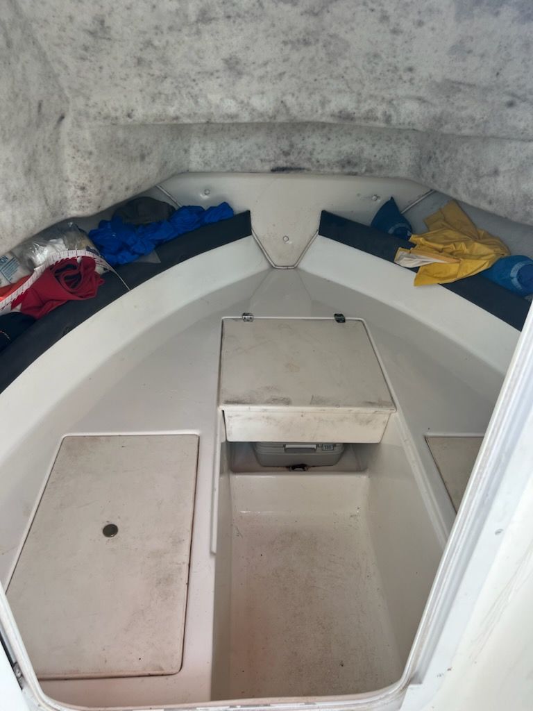 2000 Baha Cruisers 240 Fisherman Wac - National Vehicle