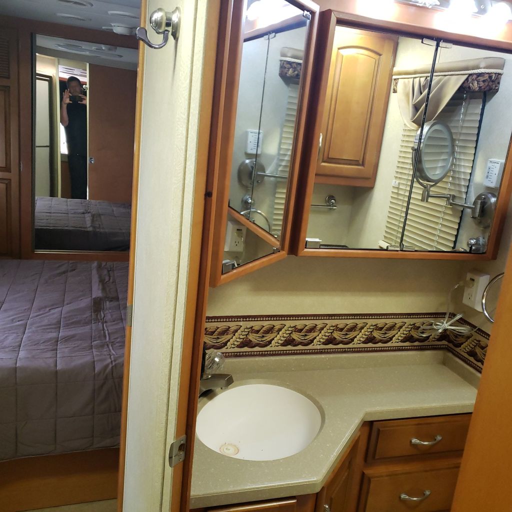 2008 Newmar Kountry Star 3910 - National Vehicle