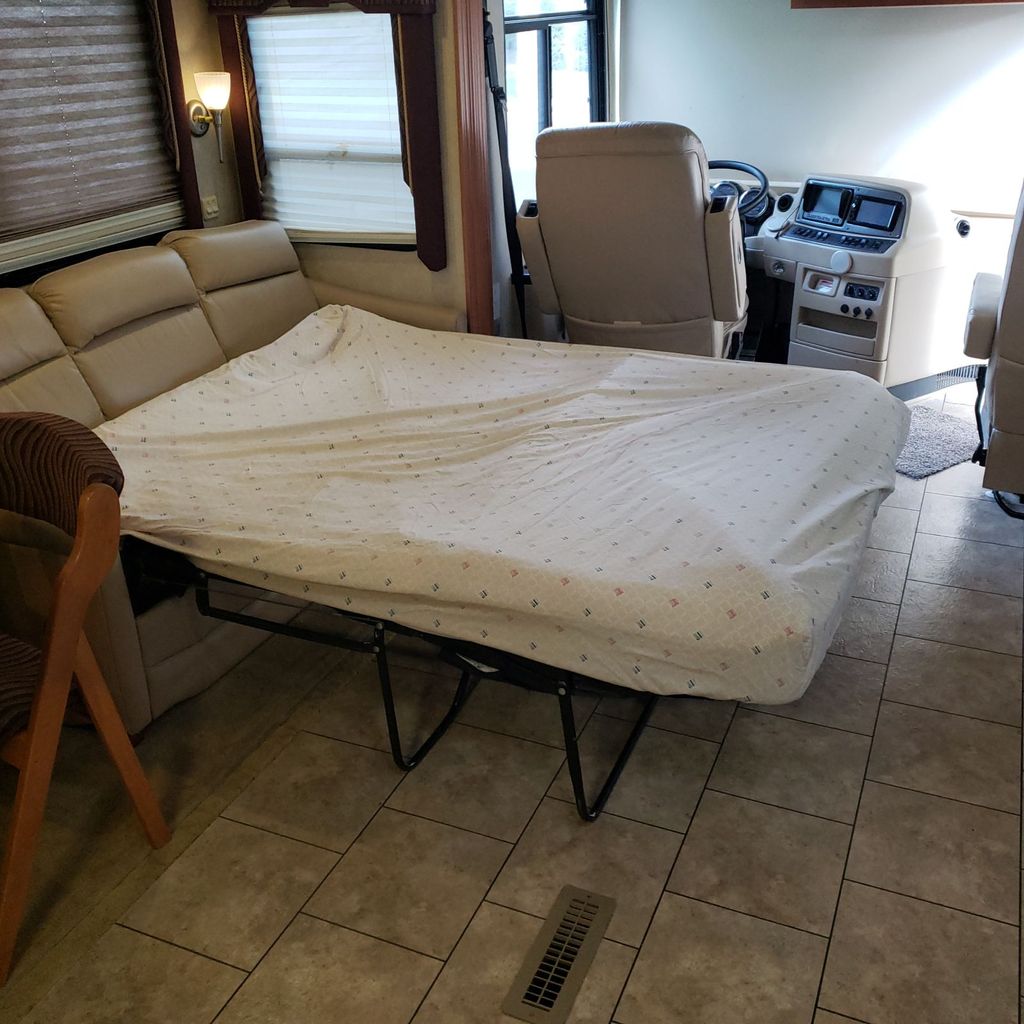 2008 Newmar Kountry Star 3910 - National Vehicle