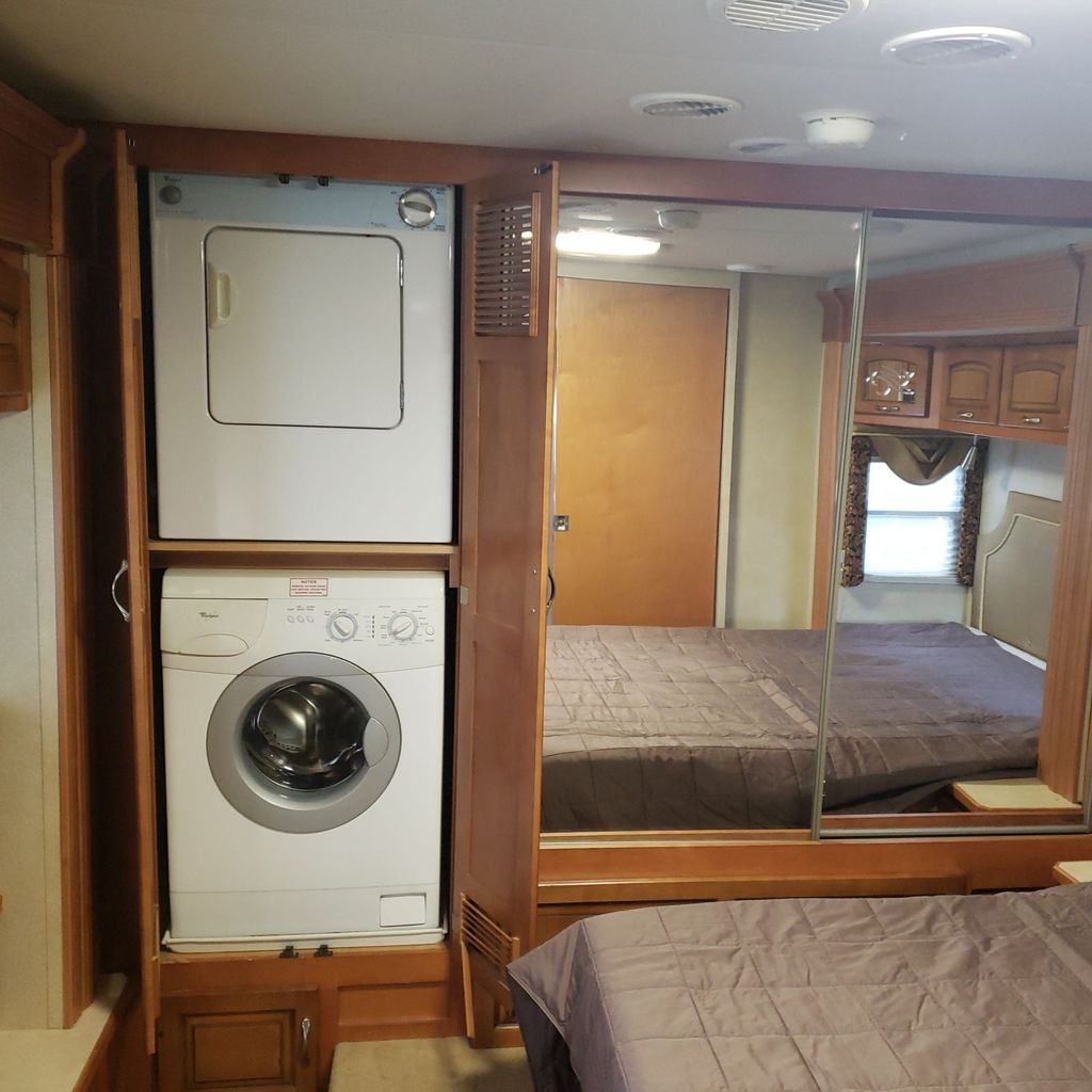 2008 Newmar Kountry Star 3910 - National Vehicle