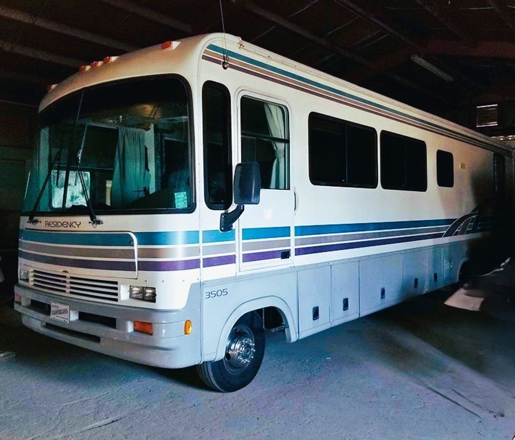 1997 Thor Motor Coach West Residency 3505 - National Vehicle