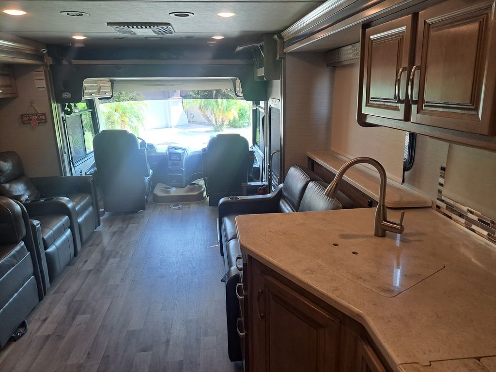 専用ページ175 2019 Jayco Precept 34G - National Vehicle