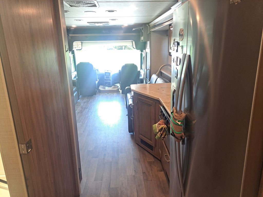 2019 Jayco Precept 34G - National Vehicle