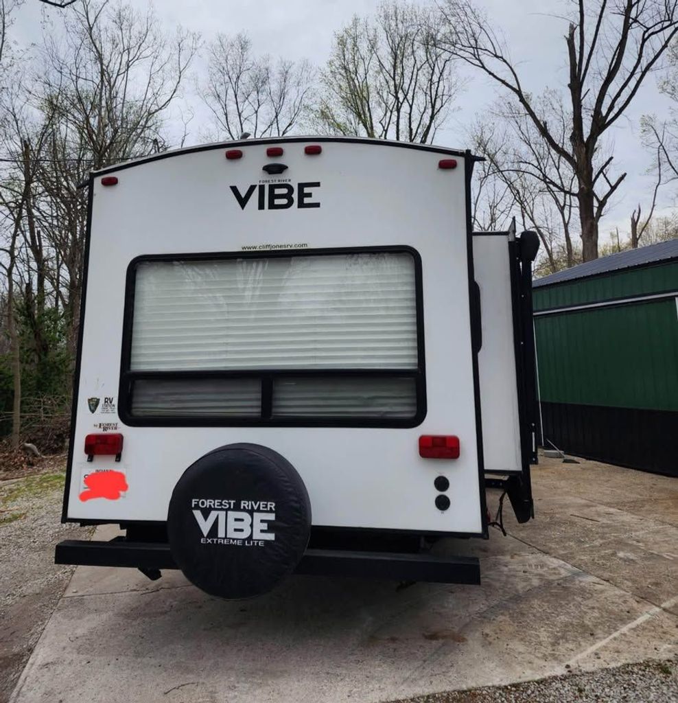 zion　ライト 2018 Forest River Vibe 288RLS - National Vehicle