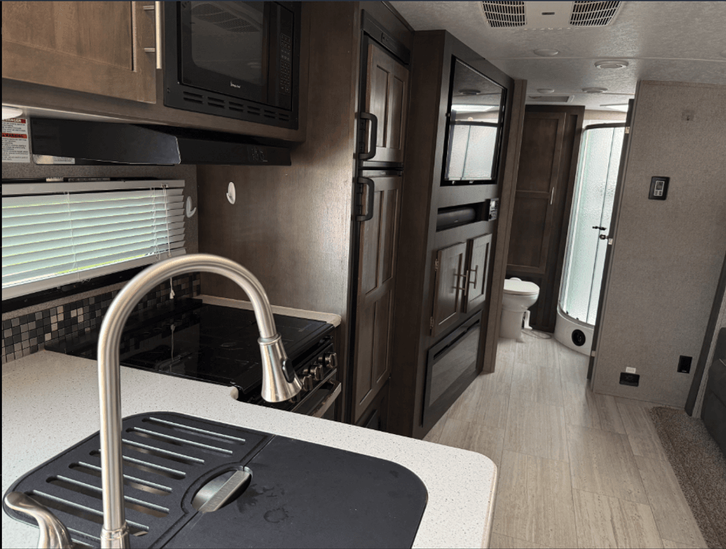 2019 Forest River Flagstaff Super Lite 29RBS - National Vehicle
