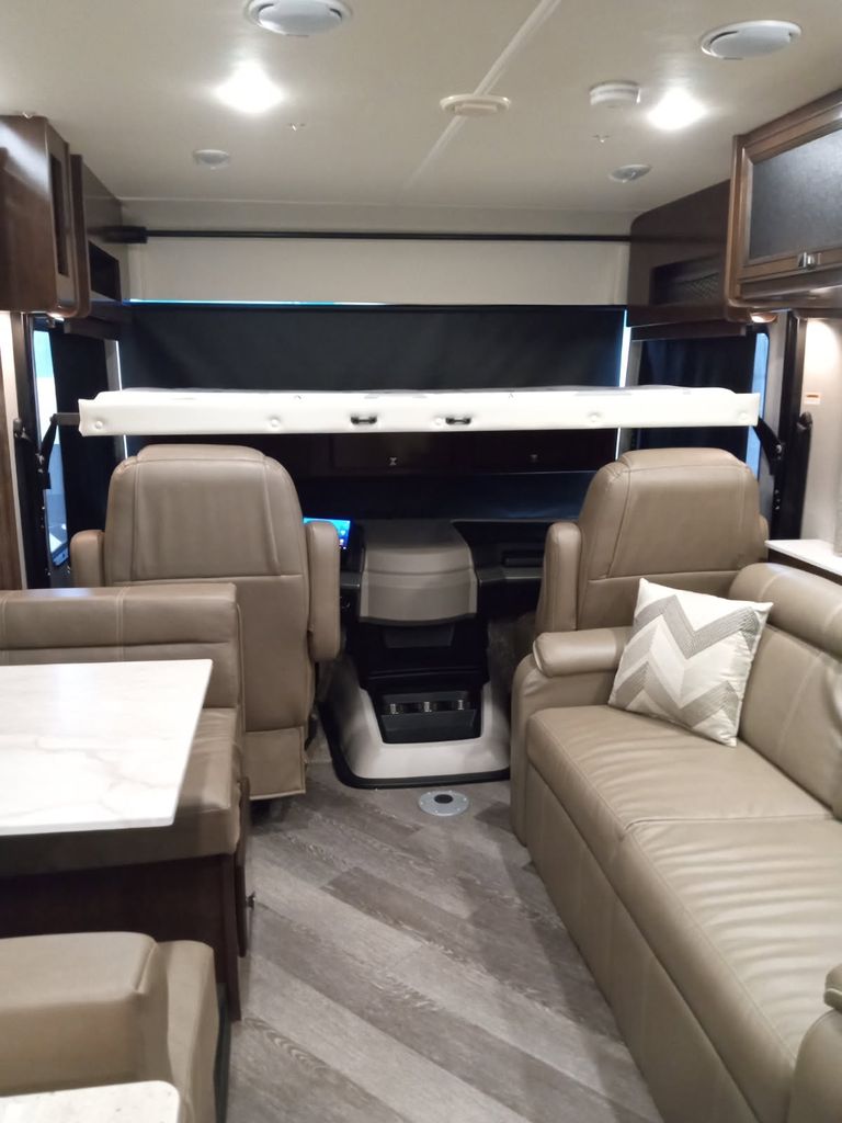 2021 Holiday Rambler Invicta 33HB - National Vehicle