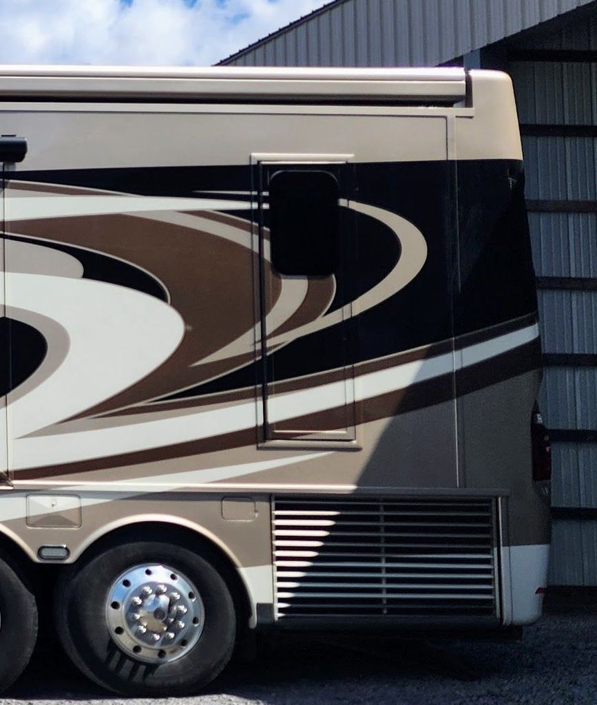 2016 Newmar Dutch Star 4369 - National Vehicle