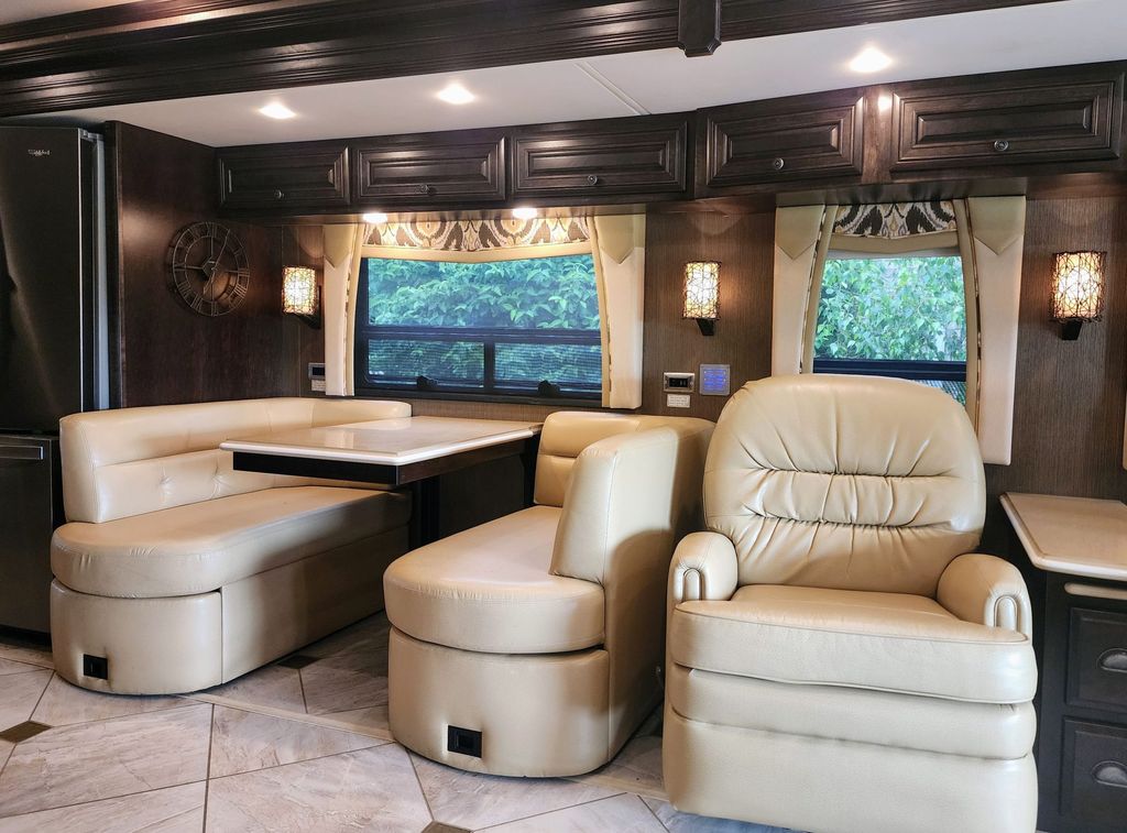 2016 Newmar Dutch Star 4369 - National Vehicle