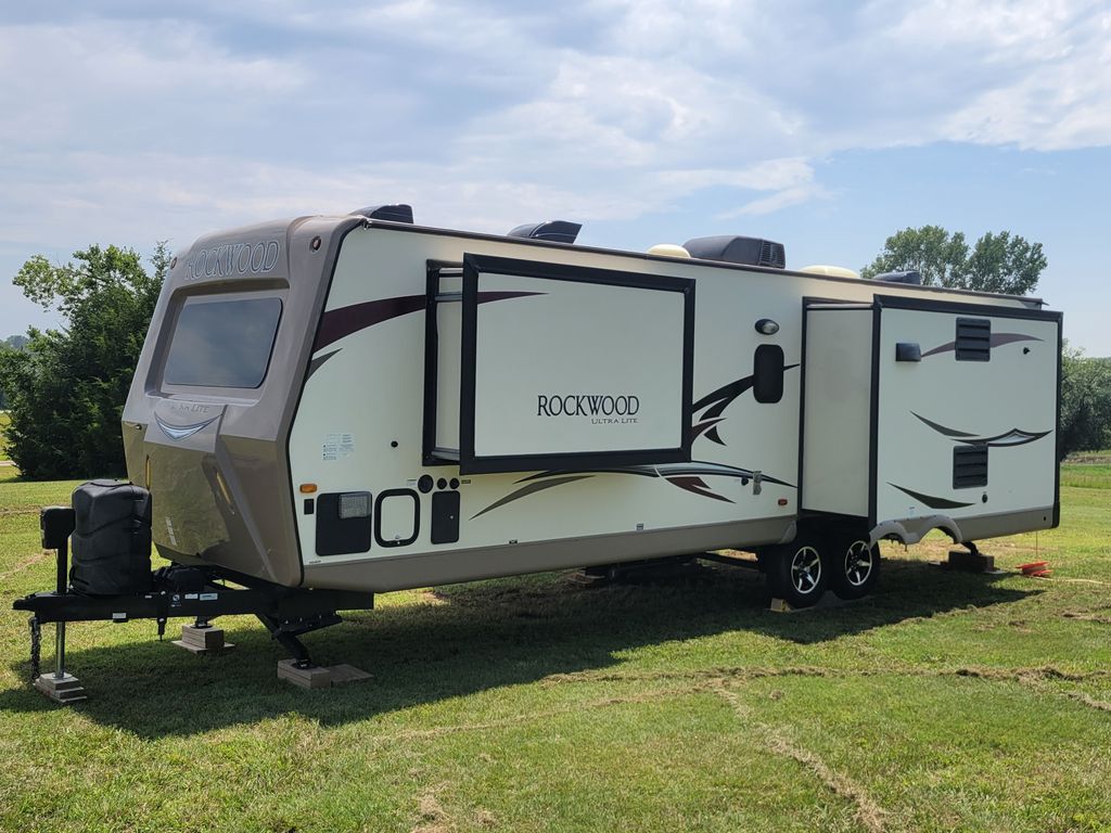 2018 Forest River Rockwood Ultra Lite 2906WS - National Vehicle