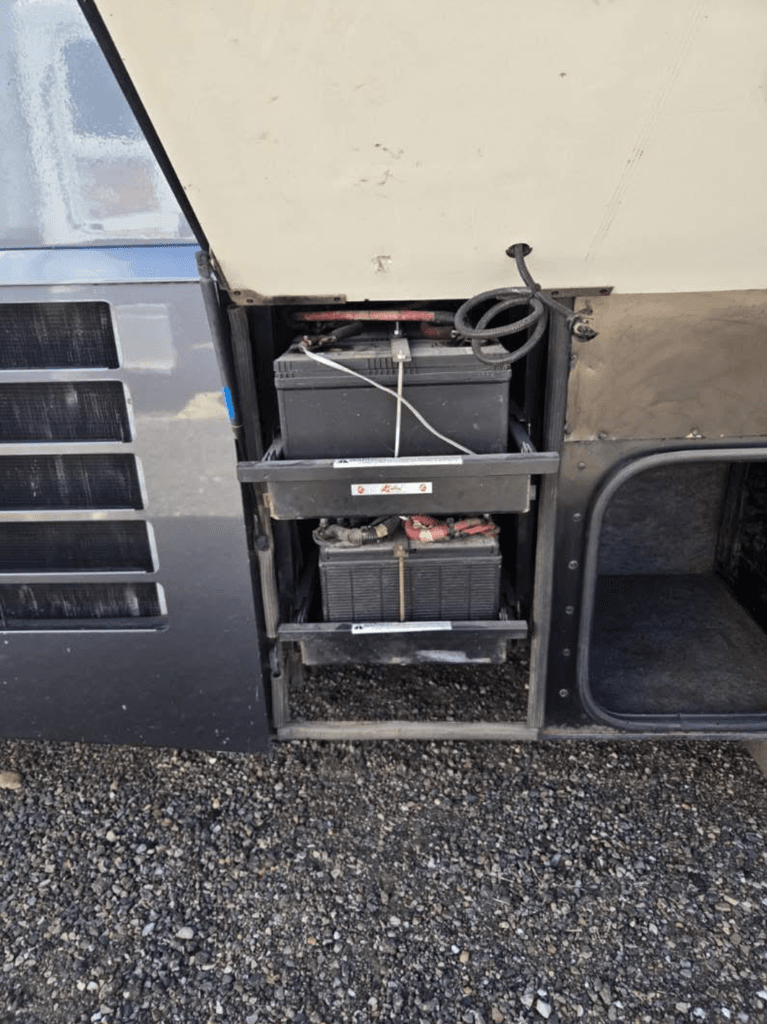 2006 Winnebago Vectra 36RD - National Vehicle