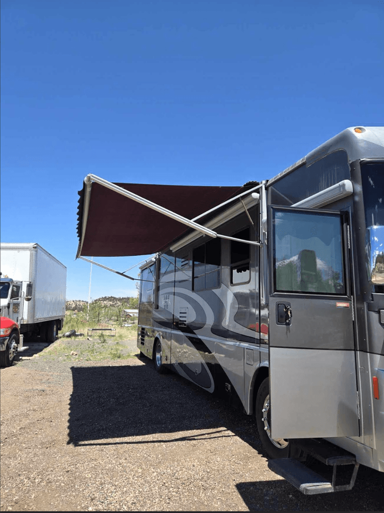 2006 Winnebago Vectra 36RD - National Vehicle