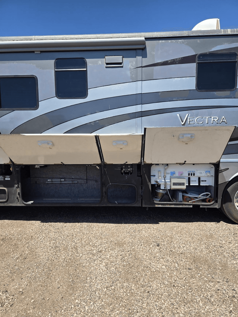 2006 Winnebago Vectra 36RD - National Vehicle