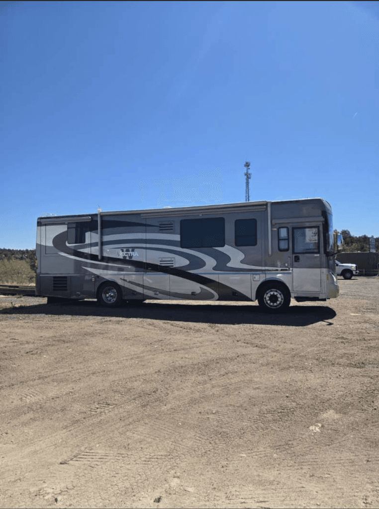 2006 Winnebago Vectra 36RD - National Vehicle
