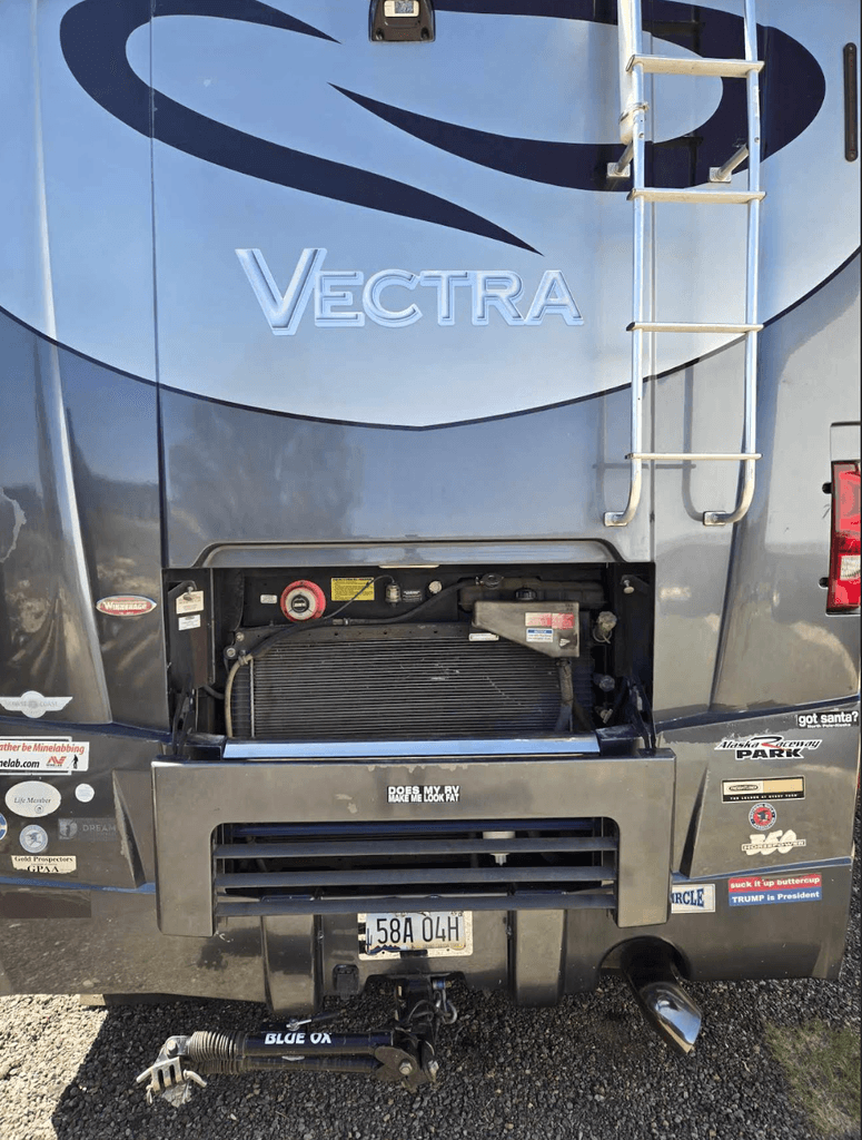 2006 Winnebago Vectra 36RD - National Vehicle